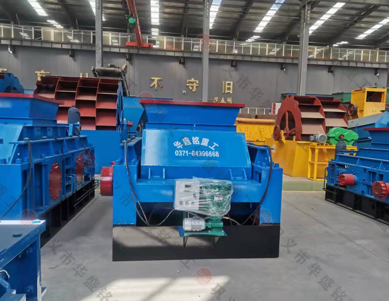 巖石全液壓對(duì)輥制砂機(jī)